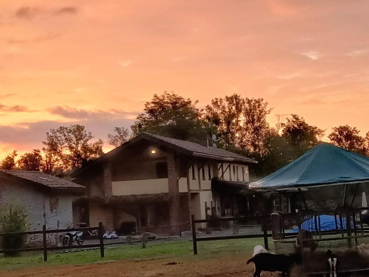 Agriturismo Helianthus Oleggio Zewnętrze zdjęcie
